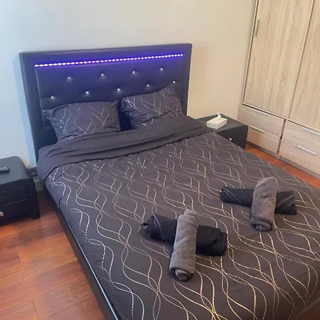 3 Pieces Gare Apartment *